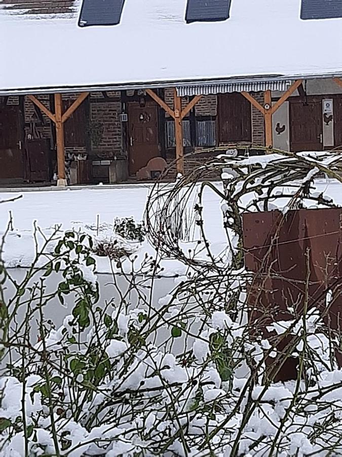 La Maison Du L.A.C. Simard Eksteriør billede